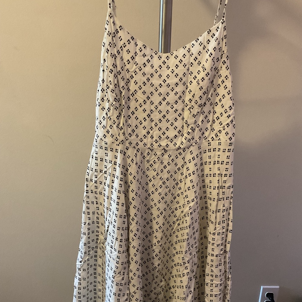 Old Navy Black and White Patterned Mini Dress